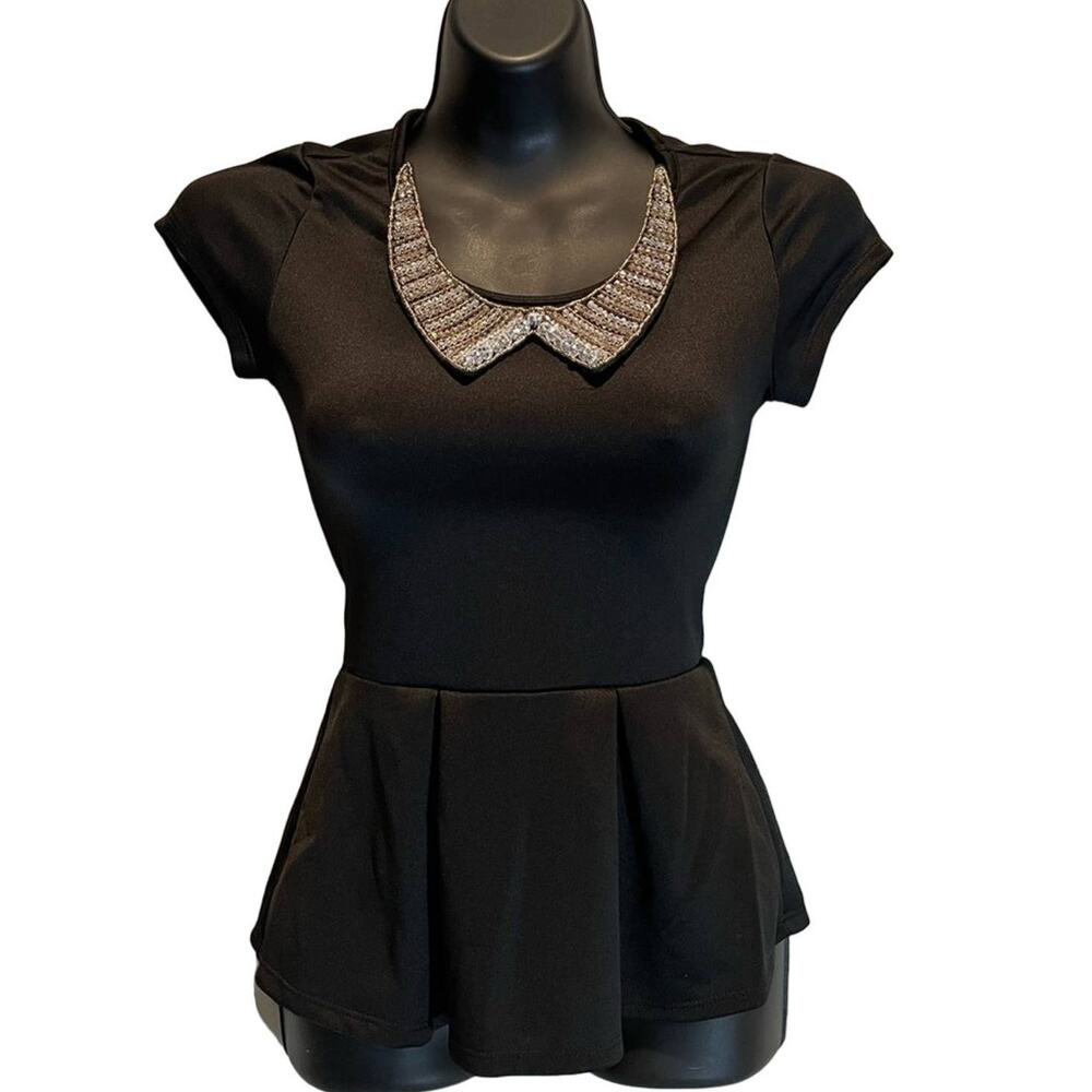 Vanilla Bay Peplum Top With Removable Necklace Detail - Small